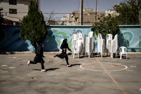 چشم‌های بینا و ساکت