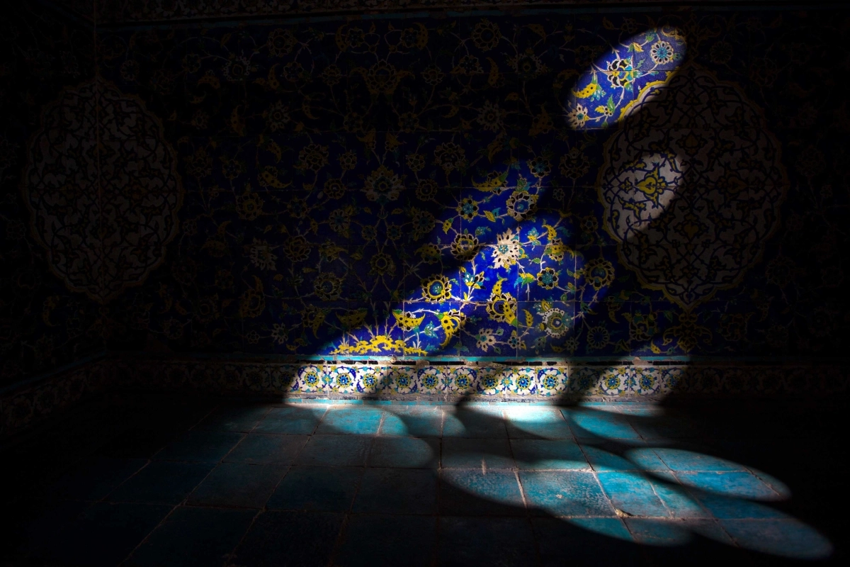 هزارویک‌شب در محاصره‌ی ملال